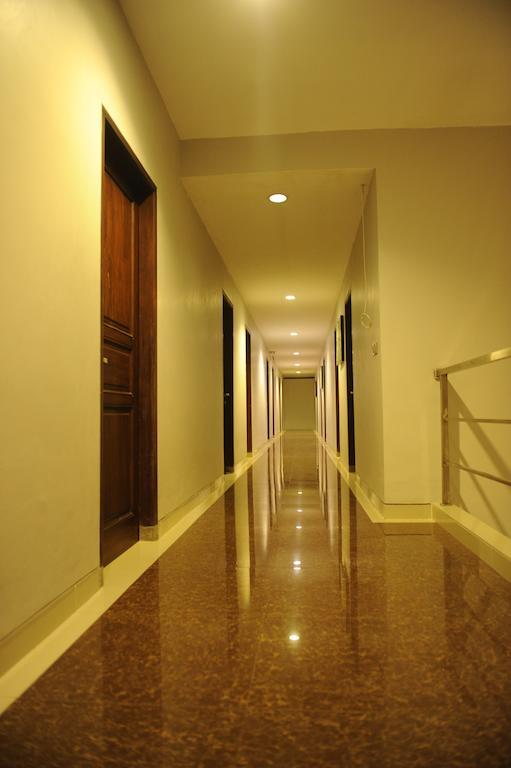 Benito Residence Tangerang Luaran gambar